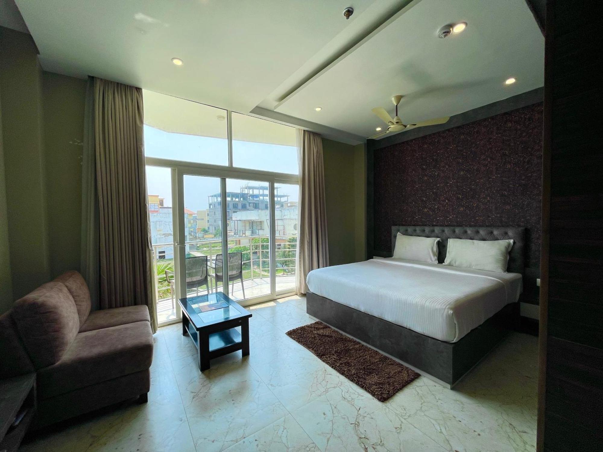 Hotel Tbs In بوري المظهر الخارجي الصورة