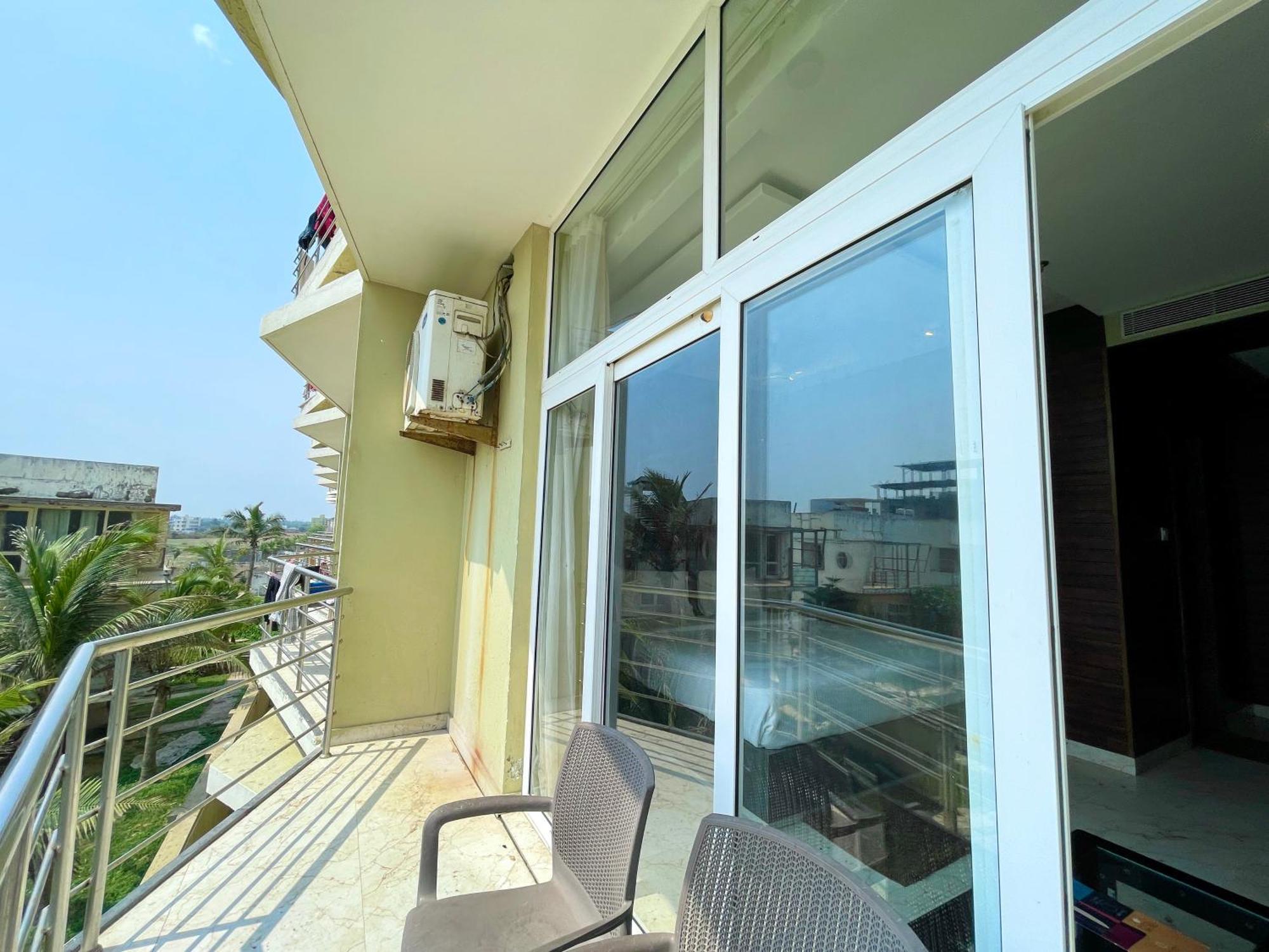 Hotel Tbs In بوري المظهر الخارجي الصورة