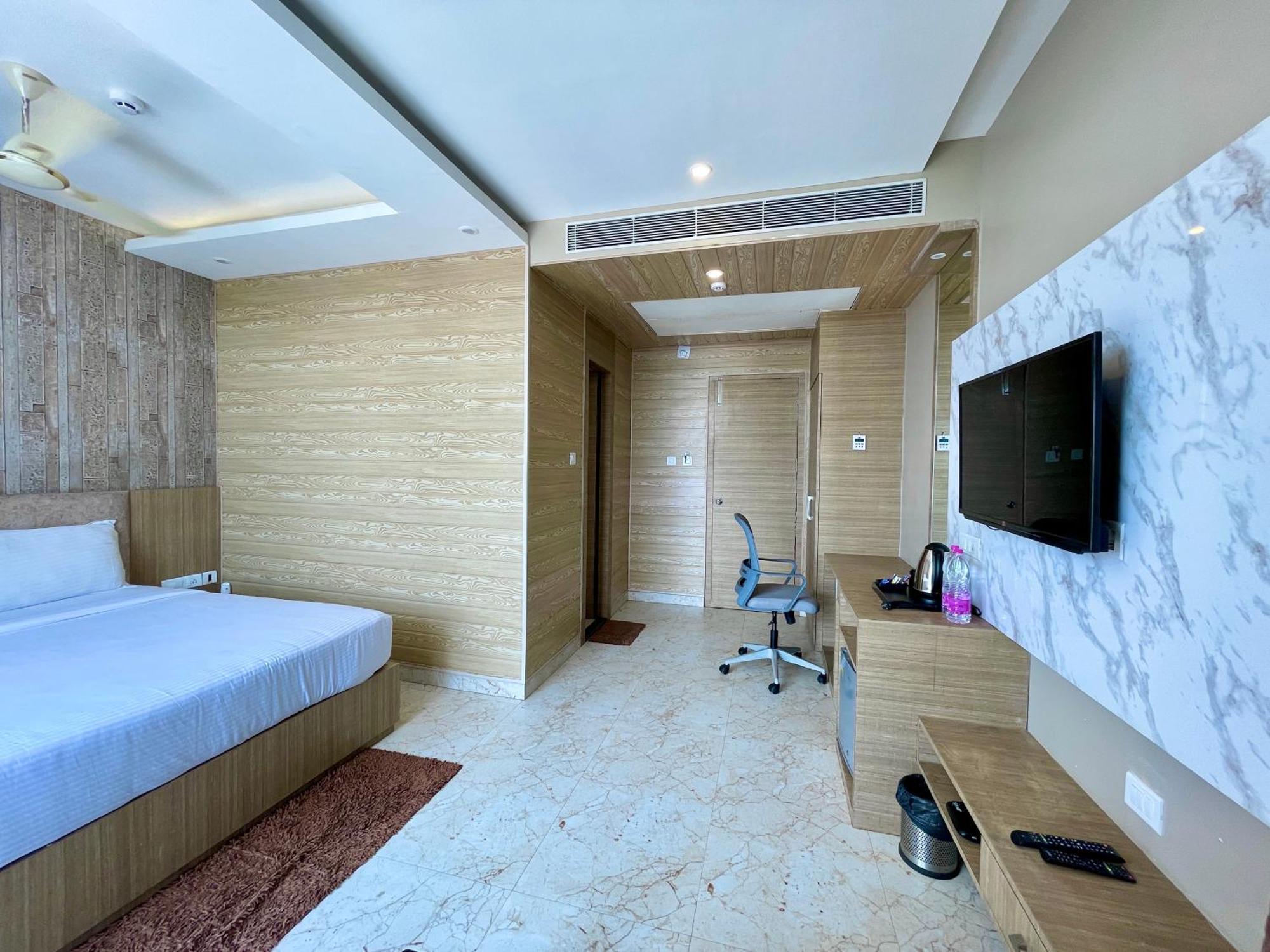 Hotel Tbs In بوري المظهر الخارجي الصورة
